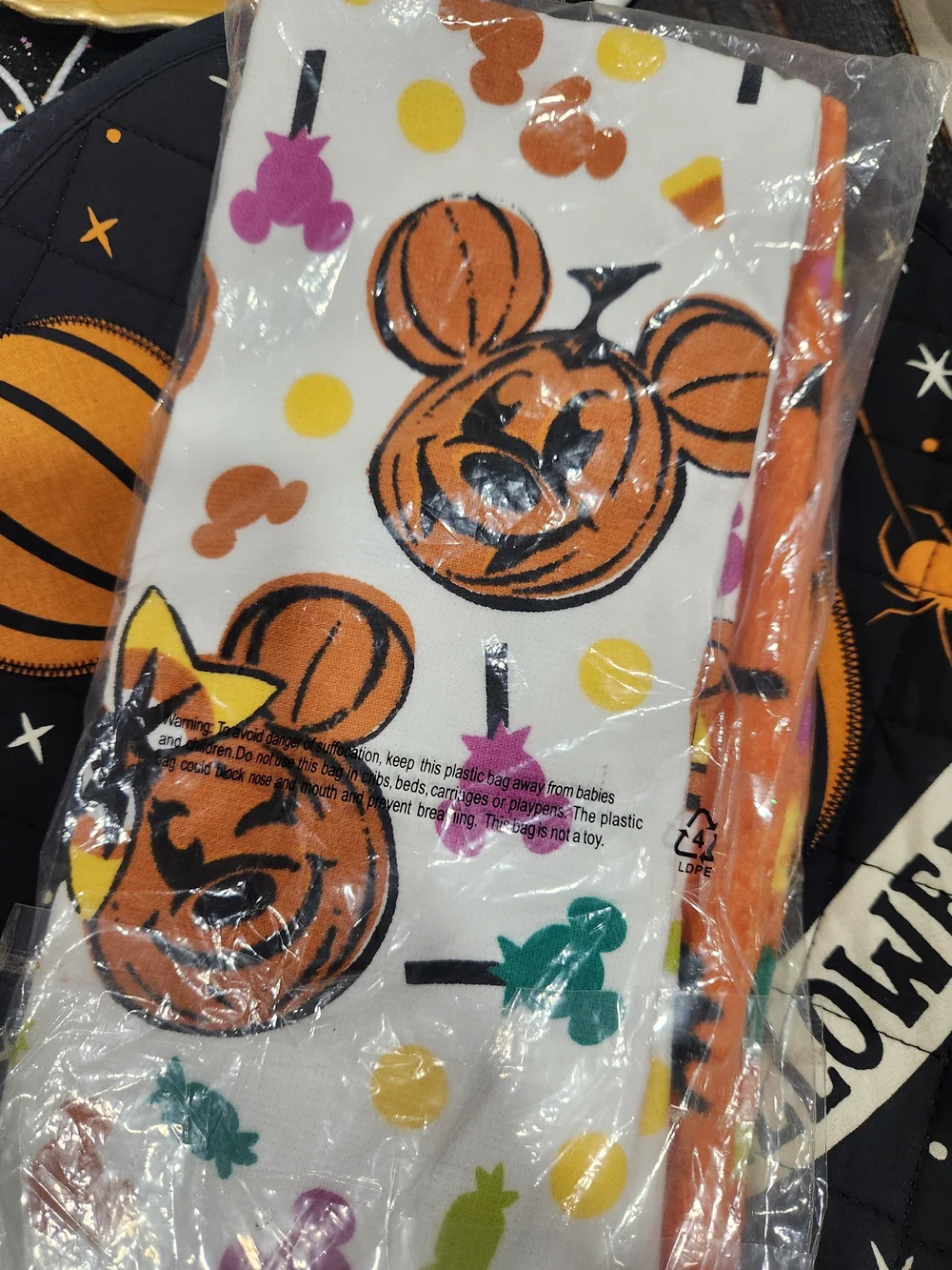 Disney halloween set